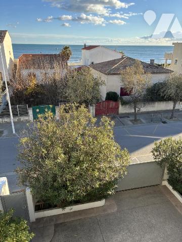 Maison d'habitation avec jardin attenant