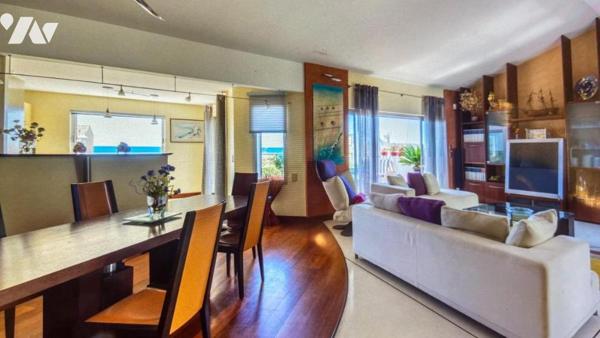 Maison d'habitation avec jardin attenant