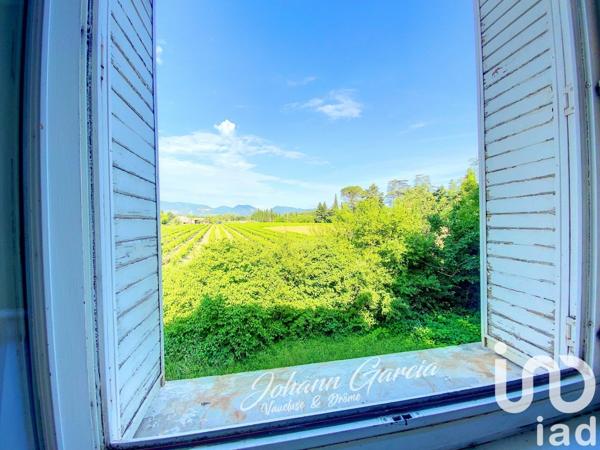 Maison 7 pièces de 140 m² à Valréas (84600)