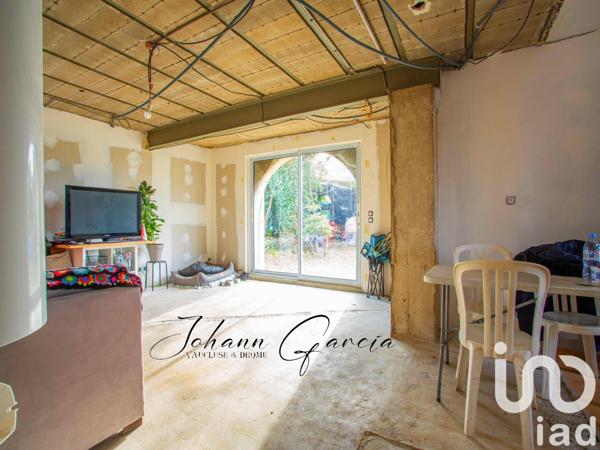 Maison 7 pièces de 140 m² à Valréas (84600)