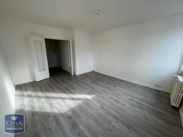 Appartement à louer 4 pièces 75.48m² Cherbourg-en-Cotentin (50100)