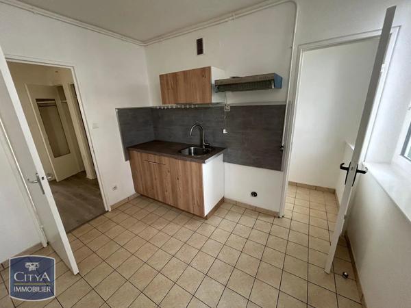 Appartement à louer 4 pièces 75.48m² Cherbourg-en-Cotentin (50100)