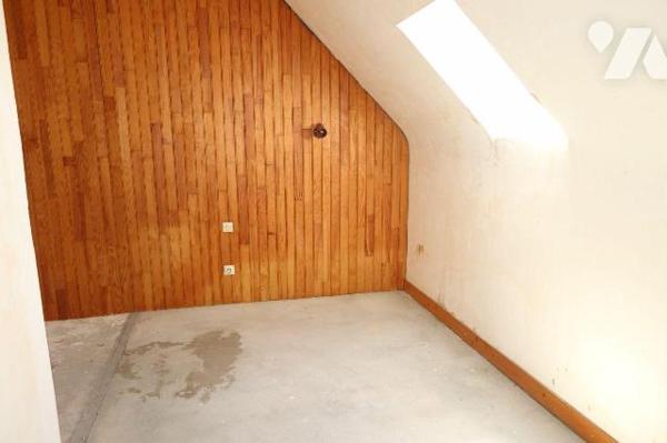 Plougastel-Daoulas, dans une impasse, cette maison offre un cadre de vie idéal pour une famille...