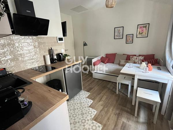 Appartement meublé Dans bel immeuble en Centre-ville
