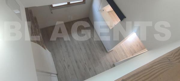 Crèvecœur en Auge au pied des commerces