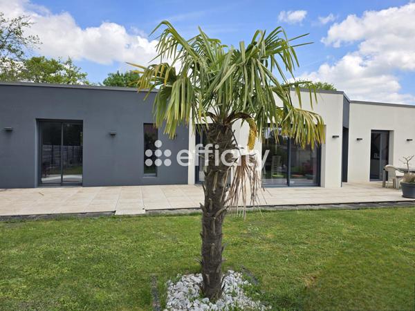 Maison
         4 pièces
        - 117 m² Exclusivité 315 000 € *