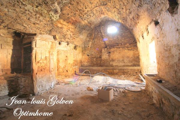Bergerie à réhabiliter 5 pièces NANT (12)