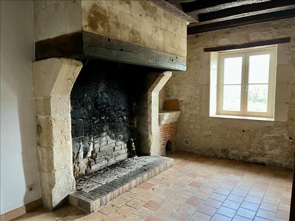 Maison à vendre |  Saint-Jean-Saint-Germain |  7 pièces | 195 m²