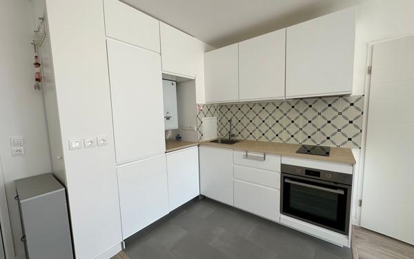 Appartement à louer    2 pièces •  Clamart