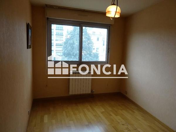Location Appartement 4 pièces 106.15 m² - BOULEVARD MARECHAL FOCH Salon De Provence 13300