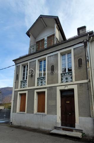 Maison ancienne de 243 m²