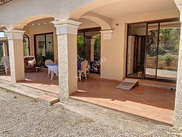 Demeure Provençale Ollioules/La Seyne T6 de 172m² sur un terrain de 2730 m².