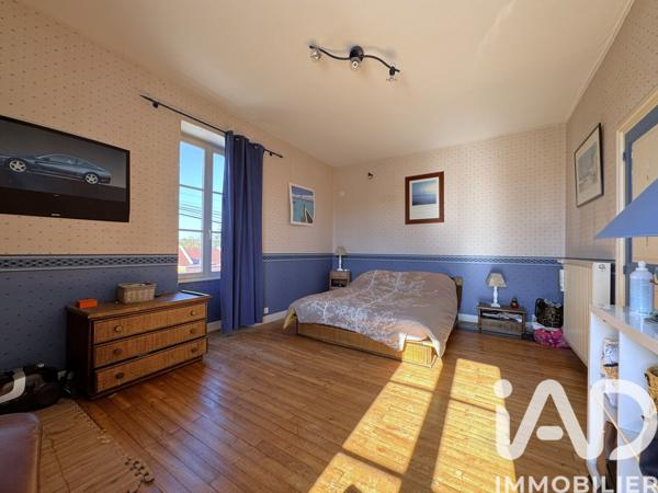 Maison à vendre 10 pièces 260 m² Fontenay-le-Comte