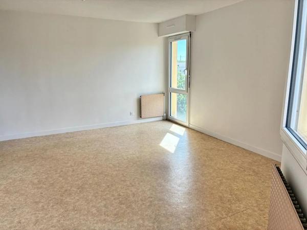 Appartement à louer à Mâcon (71000)