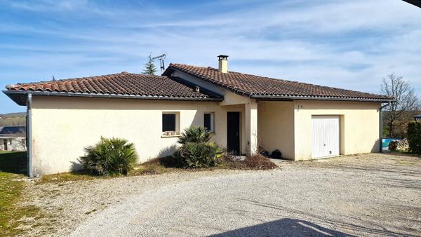 CIEURAC Une maison où le printemps prend tout son sens Lalbenque