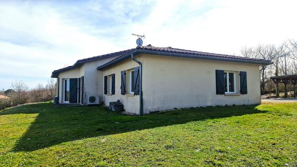 CIEURAC Une maison où le printemps prend tout son sens Lalbenque