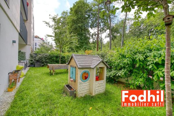 Appartement 3 pièces 66 m² avec terrasses- jardin de 70 m² et un parking.