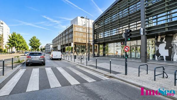 Local commercial à LOUER