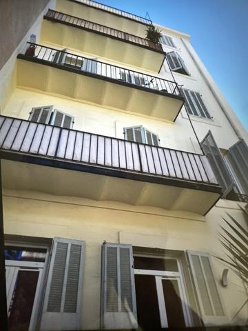 Immobilier Marseille 5ème (13005) – Immeuble 706.11m2 – 2 403 000 €