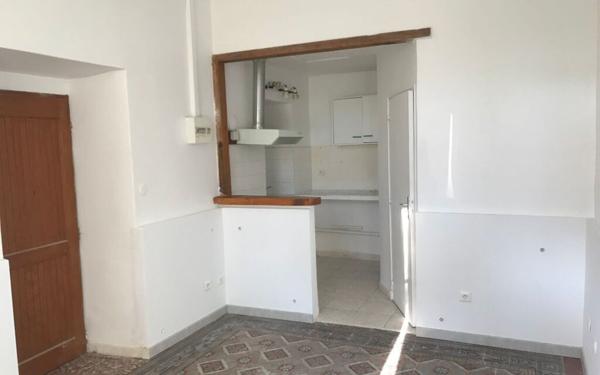 Maison à vendre    13 pièces •  Mallemort