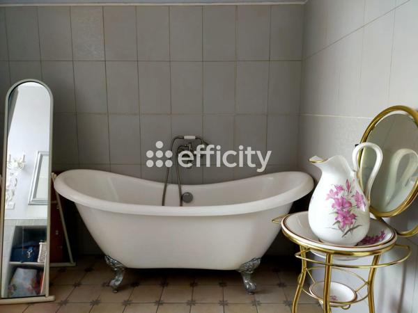 Maison 5 pièces - 102 m² Exclusivité efficity