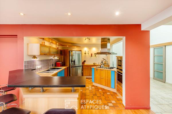 Grand loft sur trois niveaux avec espace bien-être et salle de cinéma à Argenteuil