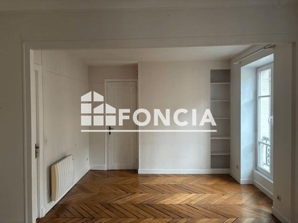 Location Appartement 2 pièces 56.04 m² - 9 RUE MAYRAN Paris 75009