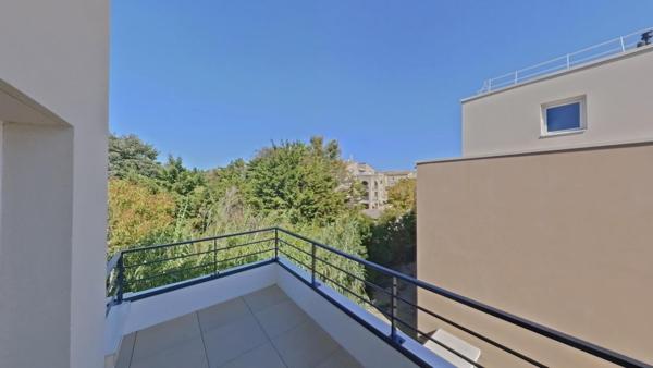 Location Appartement 3 pièces 63.77 m² - Morières-lès-avignon 84310