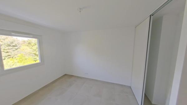 Location Appartement 3 pièces 63.77 m² - Morières-lès-avignon 84310