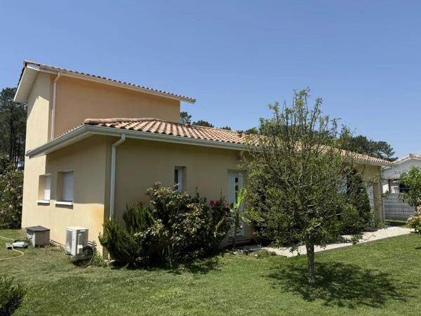 Vente                                                      Maison
                        
                     4 pièces                      87 m2                     à Parentis-en-Born