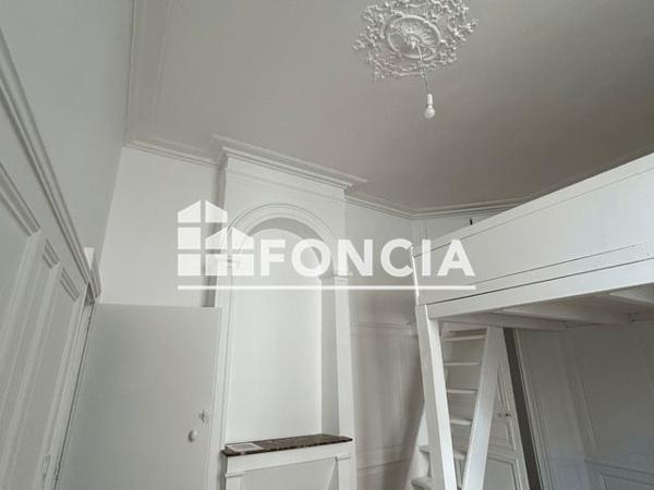 Location Studio 21.7 m² - LE 38 Orleans 45000