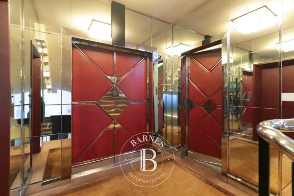 Neuilly-sur-Seine, Appartement 3 Chambres -  224 m² à vendre
