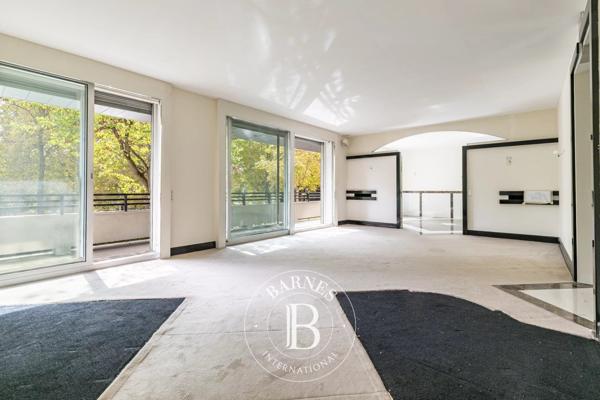 Neuilly-sur-Seine, Appartement 3 Chambres -  224 m² à vendre