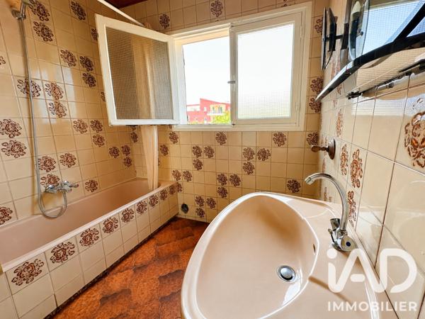 Appartement à vendre 3 pièces 67,65 m² La Roquette-sur-Siagne