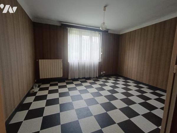 CANDÉ MAISON A ETAGES - 3 CHAMBRES - PARCELLE 749 m²