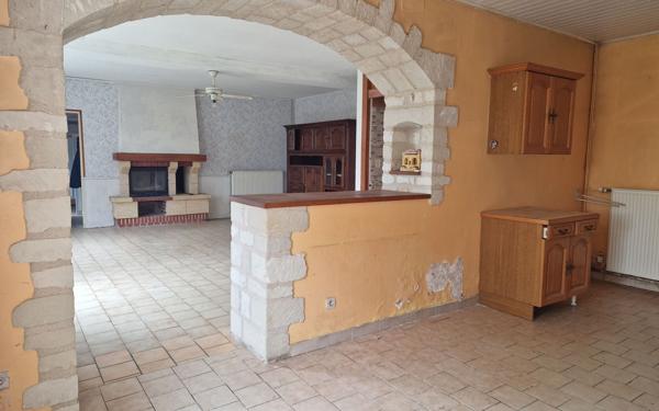 Maison à vendre    5 pièces •  Bournand