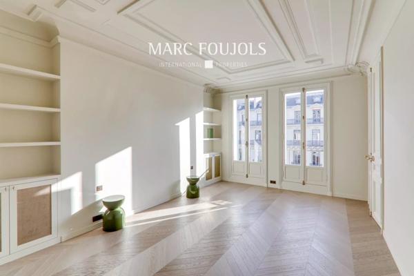 PARIS XVI Trocadéro / Boissière – Elégant appartement avec vue