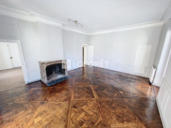 Location bureau Montfermeil - 98 m² - 1 650 €/mois
