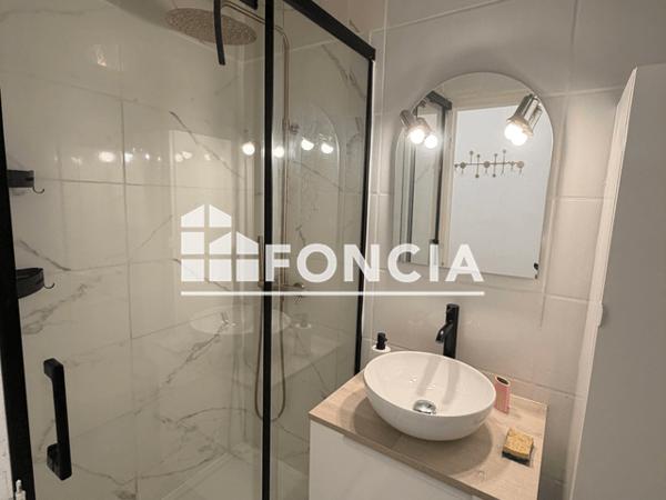 Location Studio meublé 20 m² - PORTE 5 Angouleme 16000