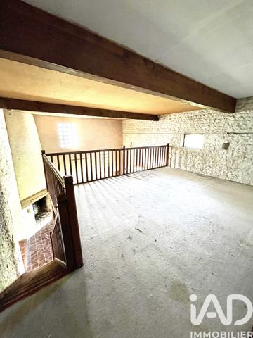 Maison à vendre 7 pièces 244 m² Salles-d'Angles