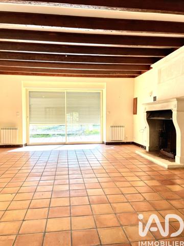 Maison à vendre 7 pièces 244 m² Salles-d'Angles