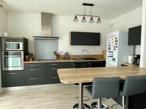 A LOUER T3 - QUARTIER HAUTS DE SAINT AUBIN