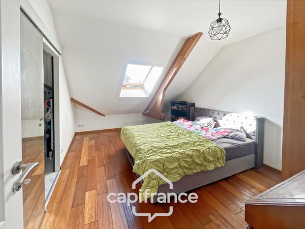 Maison contemporaine lumineuse de 160 m² avec piscine et fort potentiel