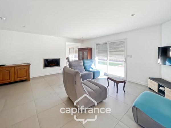 Maison contemporaine lumineuse de 160 m² avec piscine et fort potentiel