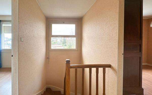 Maison à vendre    6 pièces • 107,32 m2 Trélissac