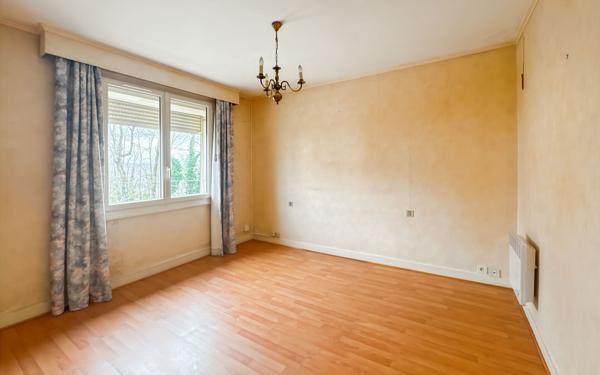 Maison à vendre    6 pièces • 107,32 m2 Trélissac