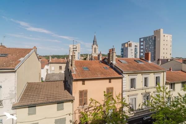 Appartement à vendre |  Oullins |  2 pièces | 31 m²