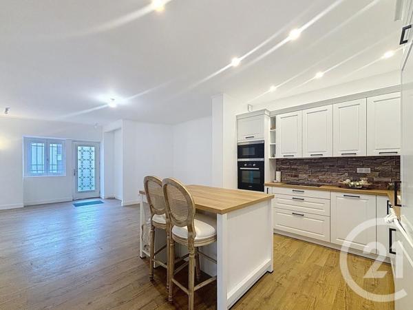 Appartement F3 à vendre  3 pièces - 75,57 m2 MONTEREAU FAULT YONNE - 77