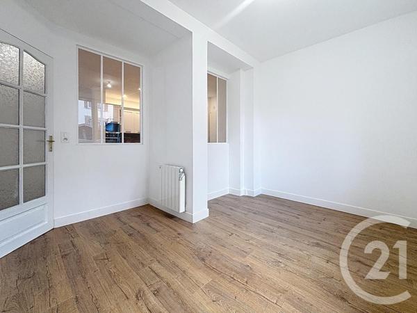 Appartement F3 à vendre  3 pièces - 75,57 m2 MONTEREAU FAULT YONNE - 77