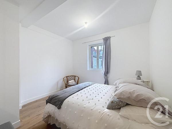 Appartement F3 à vendre  3 pièces - 75,57 m2 MONTEREAU FAULT YONNE - 77